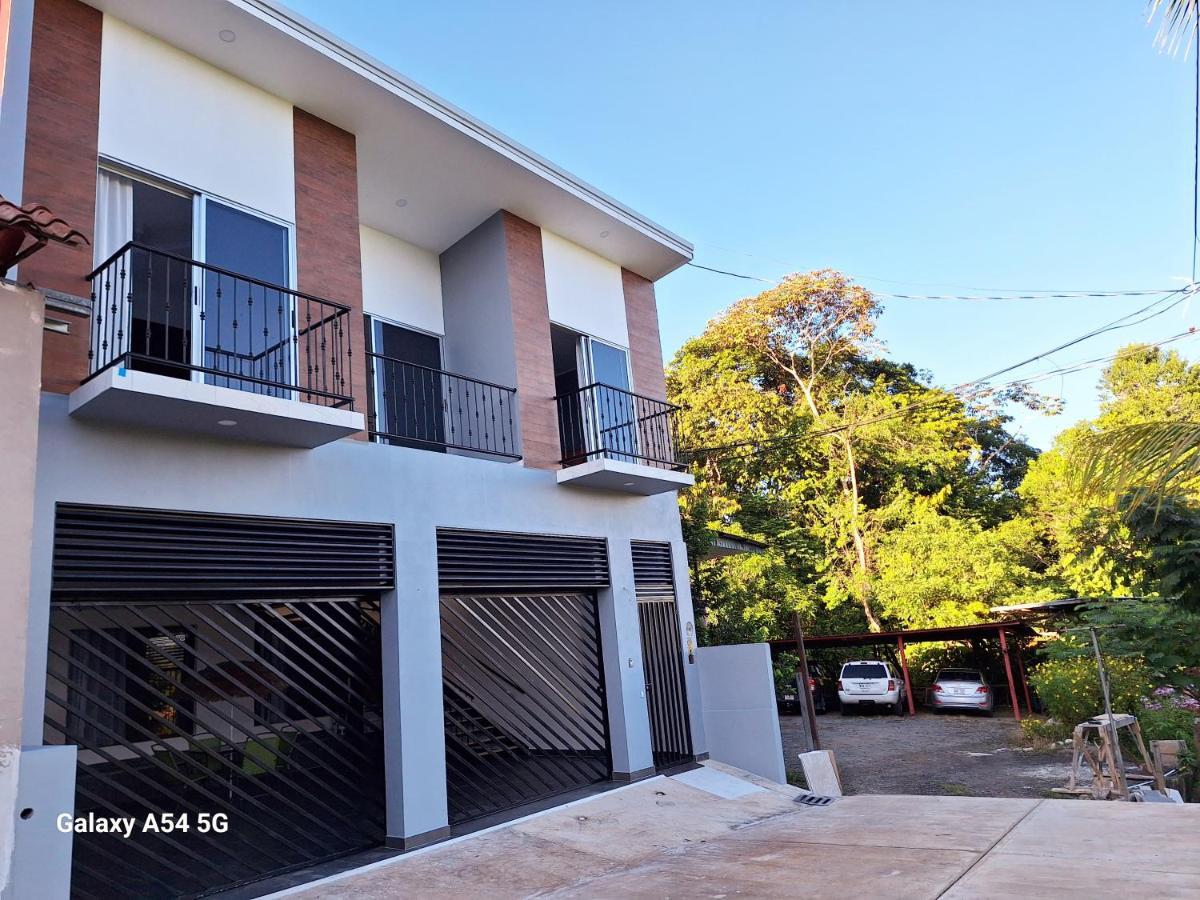 Хостел Victoria House San Isidro De El General Экстерьер фото